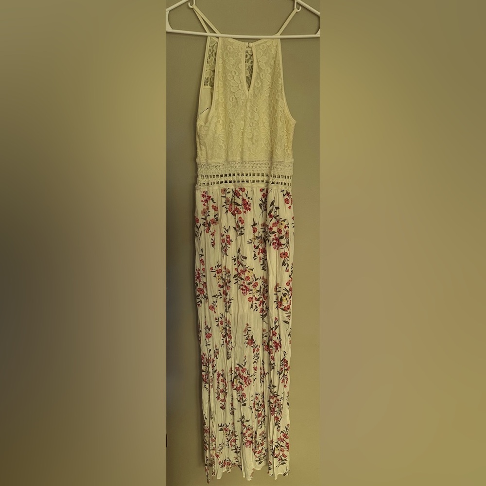 NO BRAND SHOWN size MEDIUM Floral Lace Maxi Dress - Cream and Pink - Picture 2 of 8